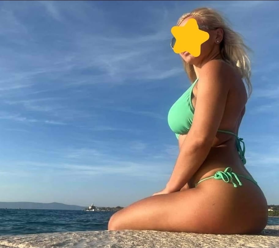 בטבריה מסאזיסטית חמה