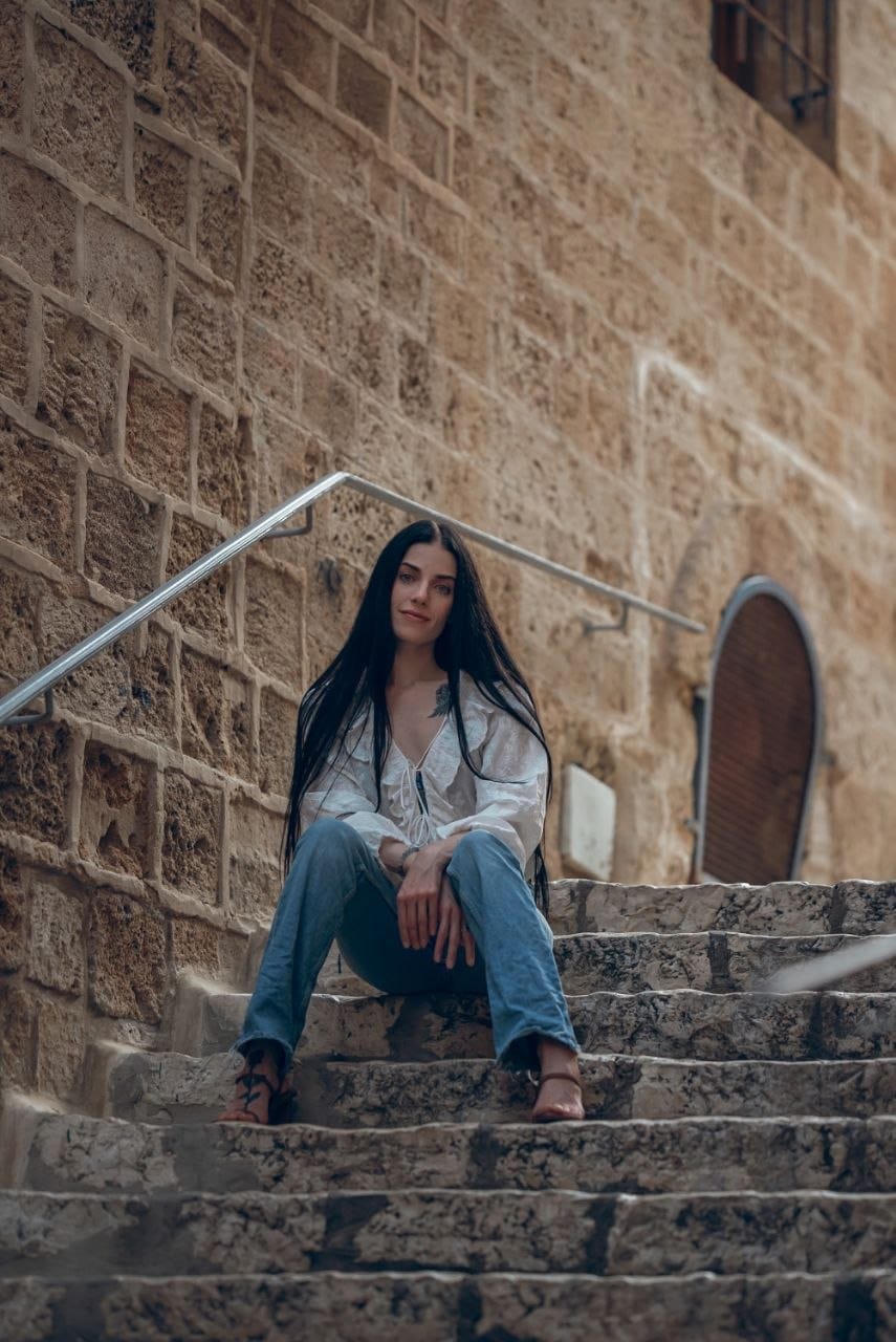 ליזה – בתל אביב – כובשת פצצה בת 25