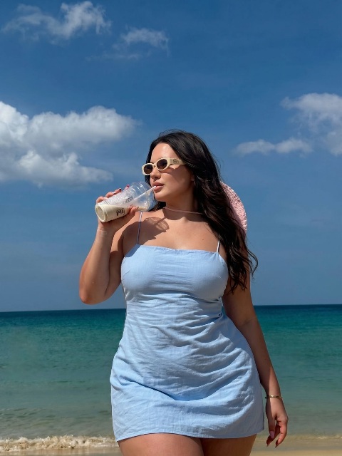 מבנה גוף סקסי בחורה מתוחכמת – בתל אביב